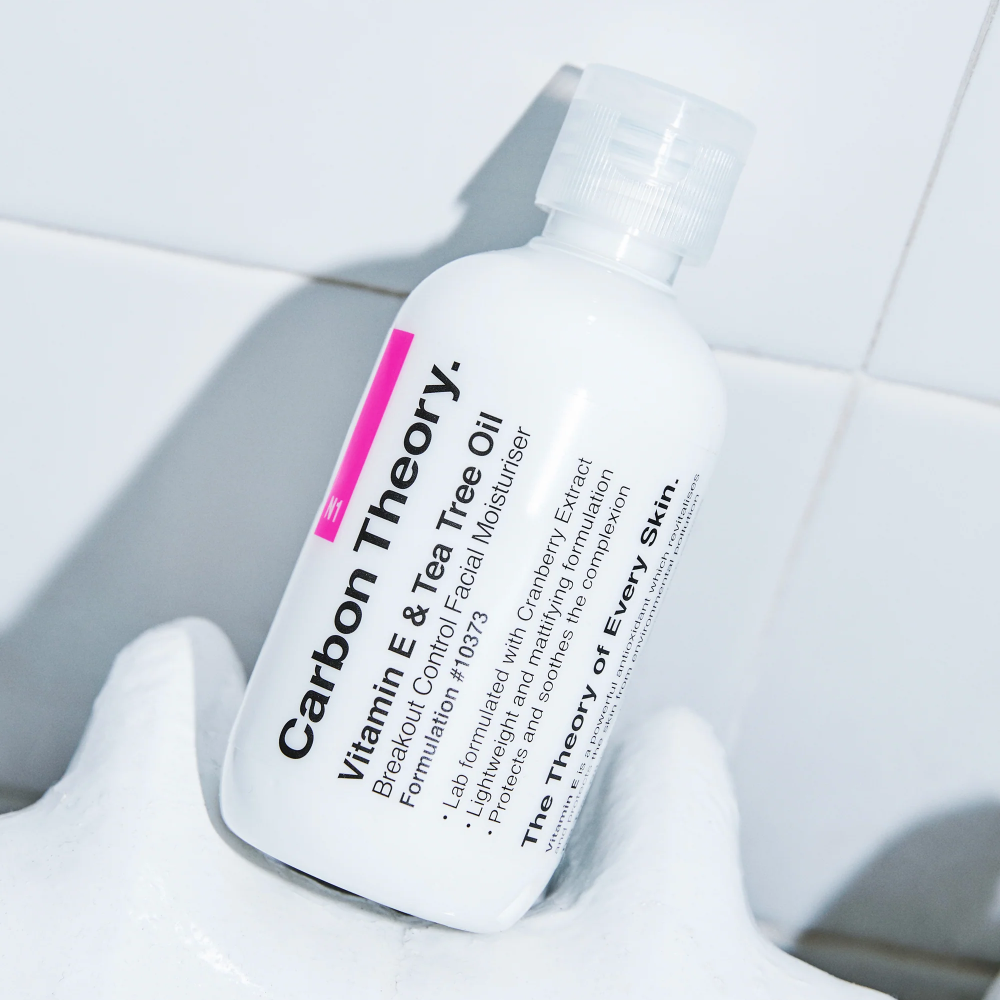 Carbon Theory Anti-Breakout Facial Moisturiser 100ml