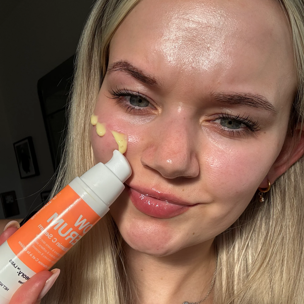 Carbon Theory SupaVIT-C Pow Serum 15% Vitamin C Serum 30ml