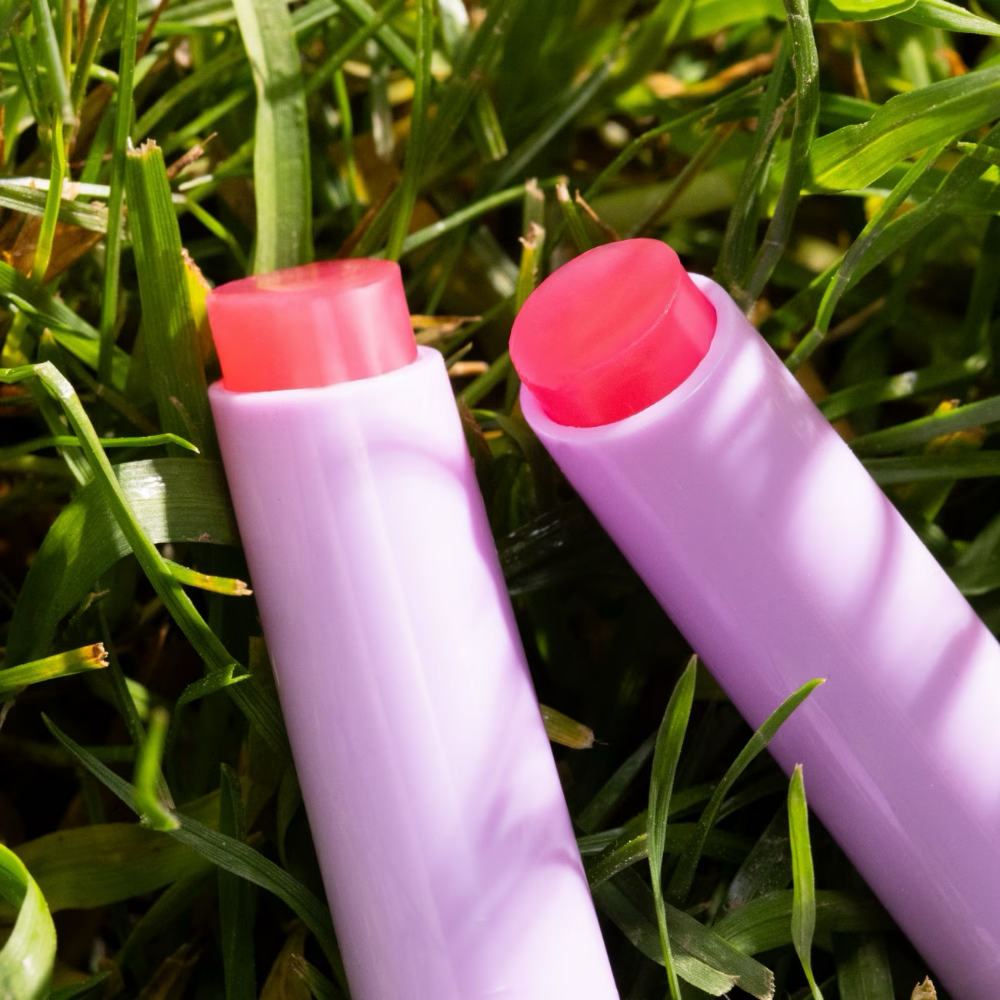 Essence Glimmer In A Bubble Jelly Lip Balm 1.6g