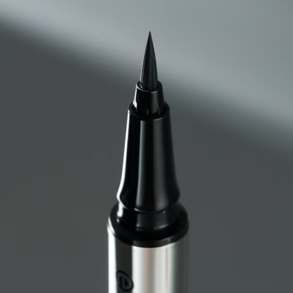 Essence Lash Princess Brush Liner Black
