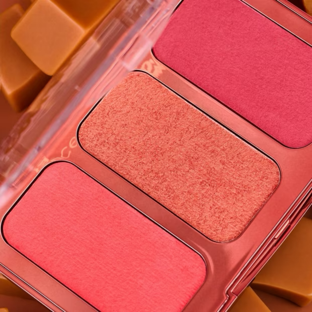 Essence Caramelted Cheek Me Sweet 3 Colour Blush Palette