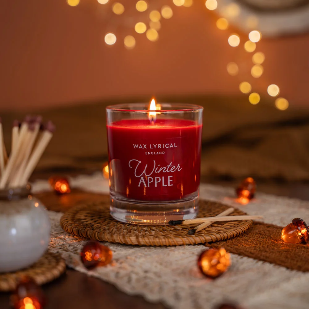 Wax Lyrical Winter Apple Medium Jar Candle