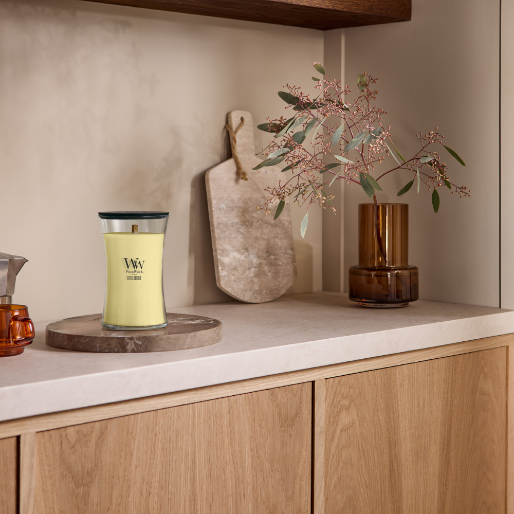 WoodWick Yuzu & Vetiver Large Hourglass Jar Candle