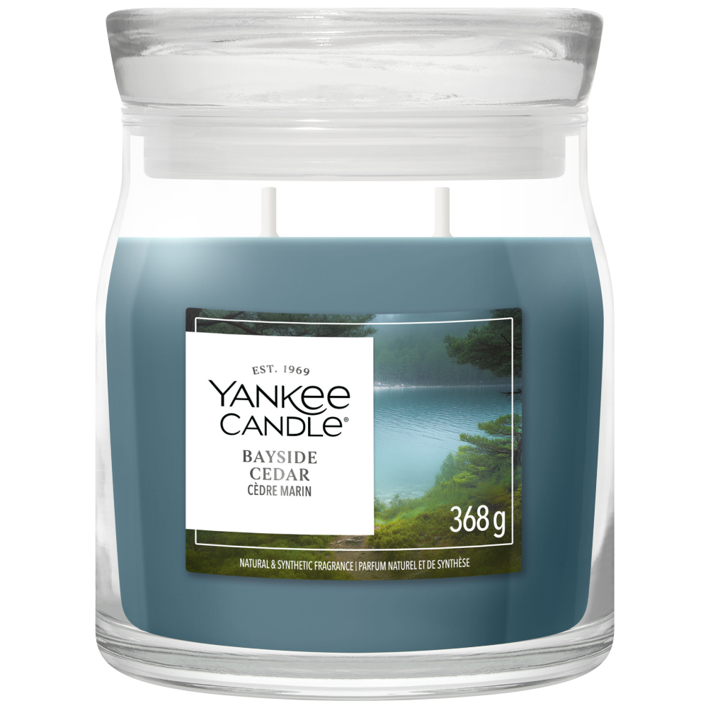 Yankee Candle Bayside Cedar Medium Signature Jar Candle